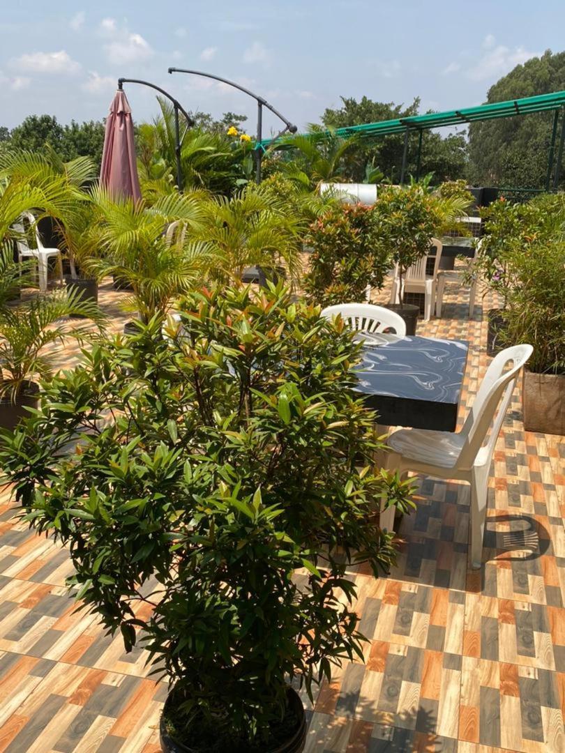 Javelin Hotel , Kampala, Uganda Tula Exteriör bild